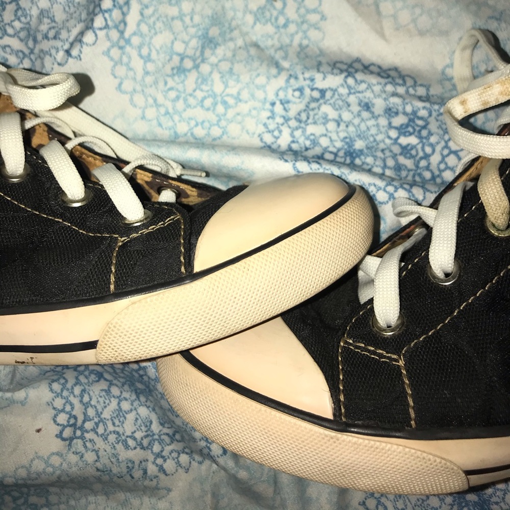 Coach Shoes - Picture 4 of 8